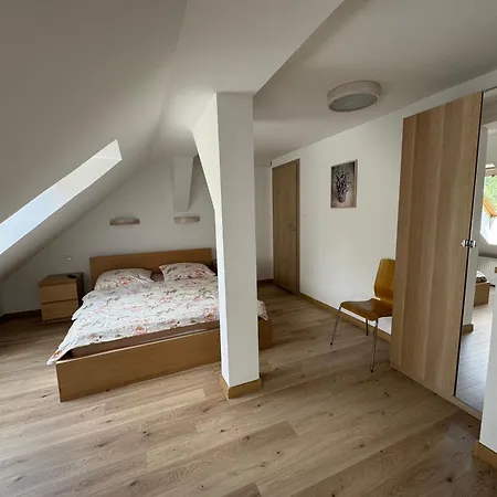 Lesniczowka 2 詹塔尔