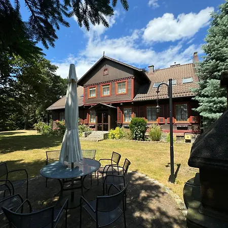 Lesniczowka 2 * 詹塔尔