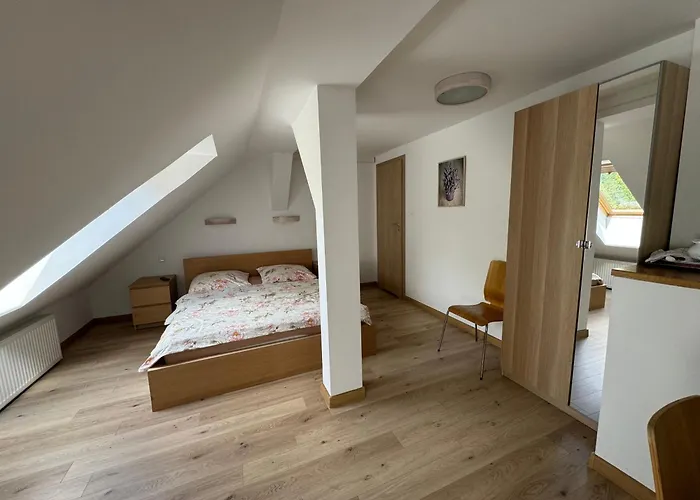 Lesniczowka 2 Jantar