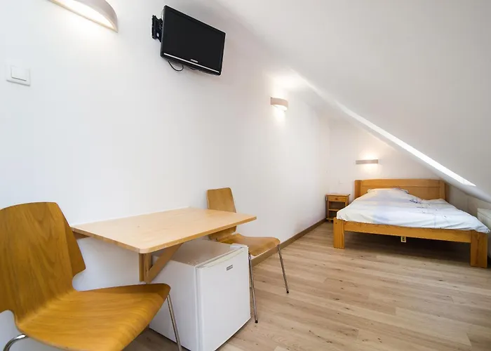 Lesniczowka 2 * Jantar