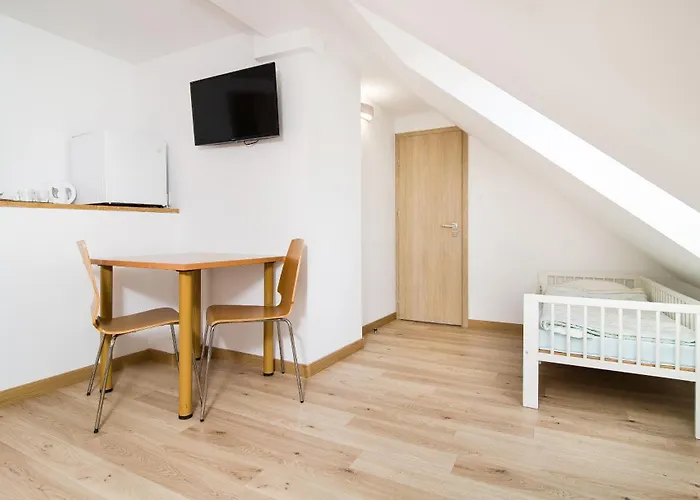 Lesniczowka 2 Jantar