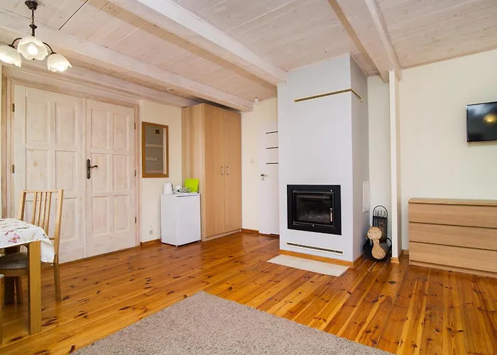 Lesniczowka 2 * Jantar